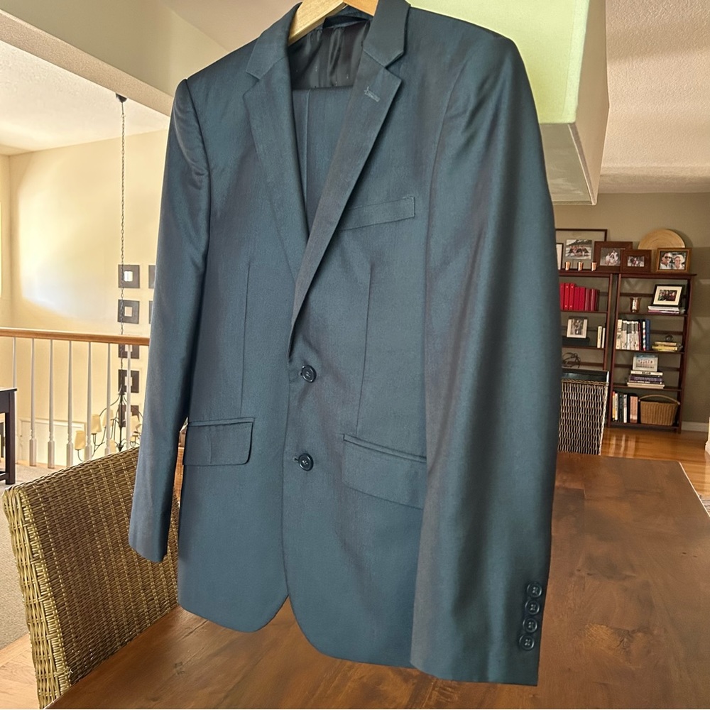 Men’s Steel Gray/Blue Pant & Jacket Suit Excellent